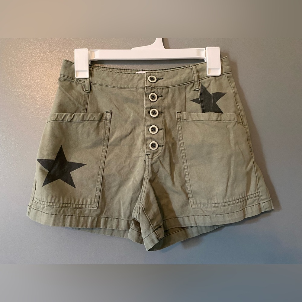 Pistola Royal Honor Army Green Star Shorts Size 25